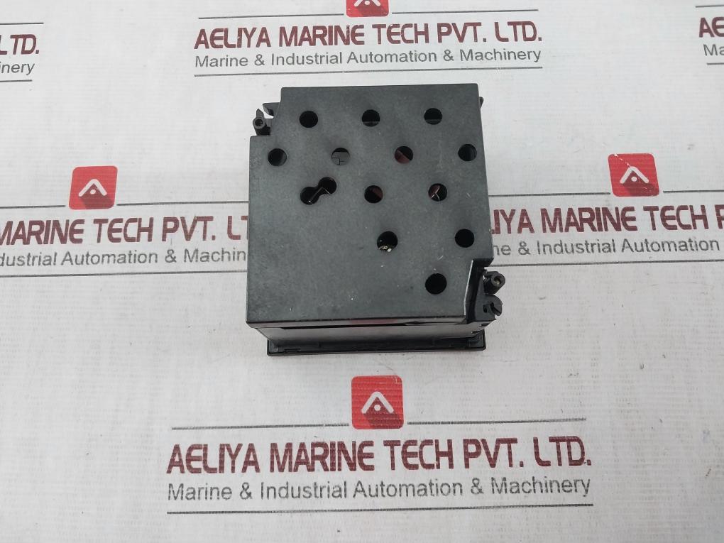 Rishabh Eq 96 Ampere Panel Meter 0-300V S8C 020800 Q 2097