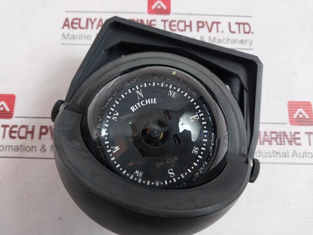 Ritchie B-81-wm Voyager Bracket Mount Compass Wheelmark Approved F/Lifeboat