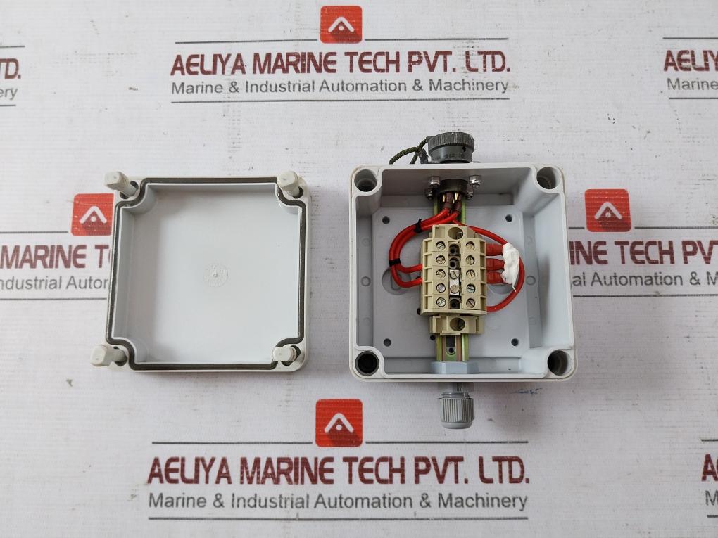 Rittal Pk 9504000 Series Polycarbonate Wall Box 62Gb-812-10