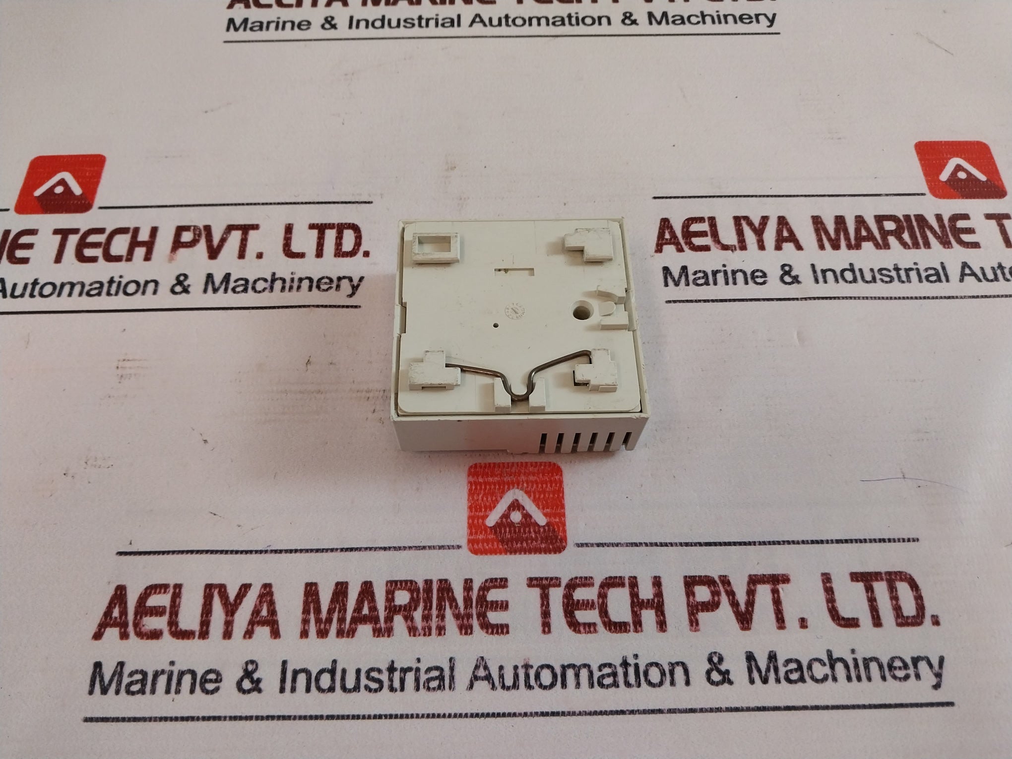 Rittal Sk3110 Temperature Controller 30W Dc