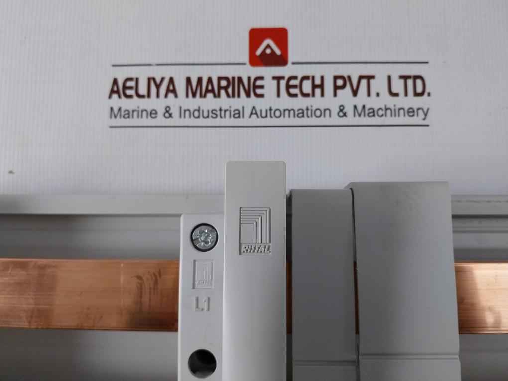 Rittal Sv 9340.000 Busbar System 3ph 600/480vac 63a Awg10-6 44 Lb-in/75c Copper Rails