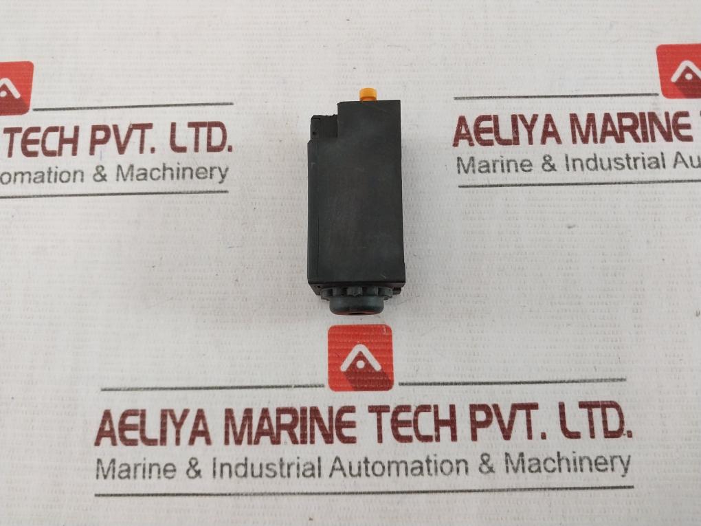 Rittal Sz 2586.000 Door-operated Switch Iec 60947-5-1 Ip40 500V Vde 0660