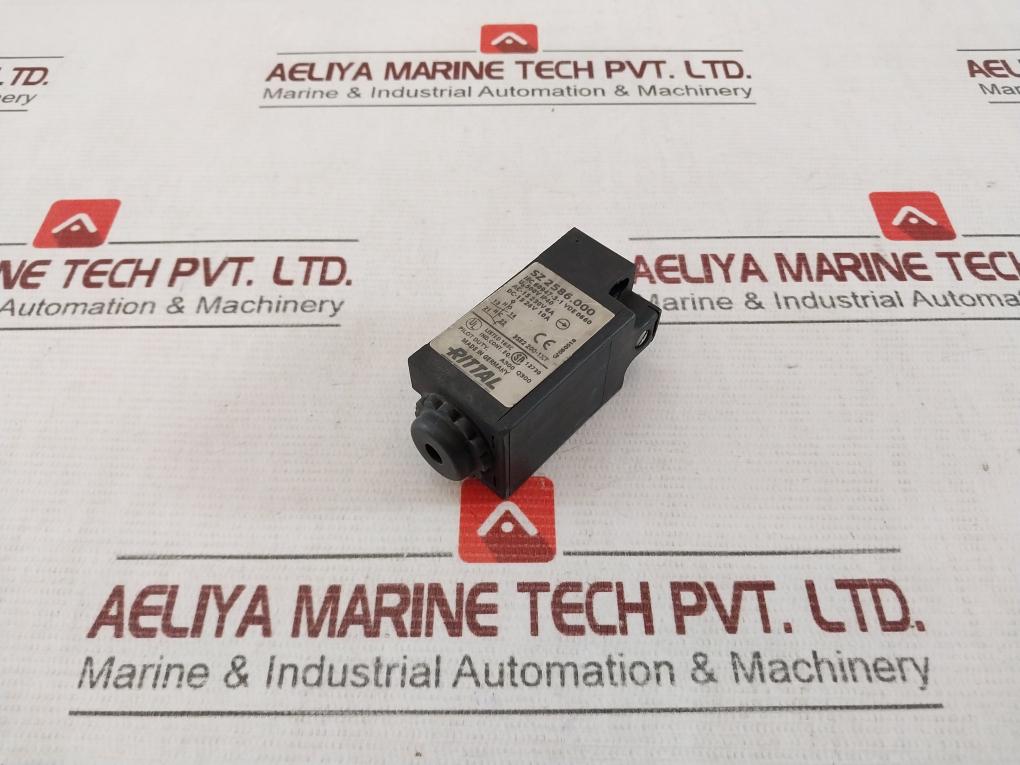 Rittal Sz 2586.000 Door-operated Switch Iec 60947-5-1 Ip40 500V Vde 0660