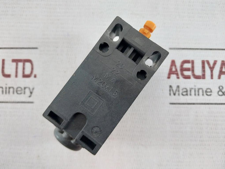 Rittal Sz 2586.000 Door-operated Switch Iec 60947-5-1 Ip40 500V Vde 0660