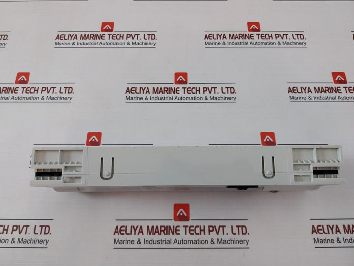 Rittal Sz 4155.010 Control Cabinet Light 110-240V 50/60Hz 18W Ip20 -15°C-45°C