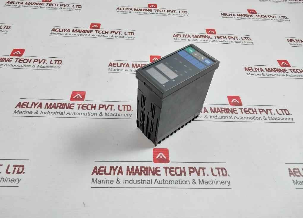 Rkc D400F Temperature Controller 100-240V/50-60Hz