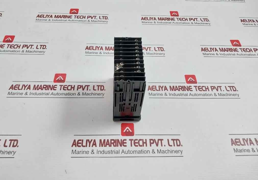 Rkc D400F Temperature Controller 100-240V/50-60Hz