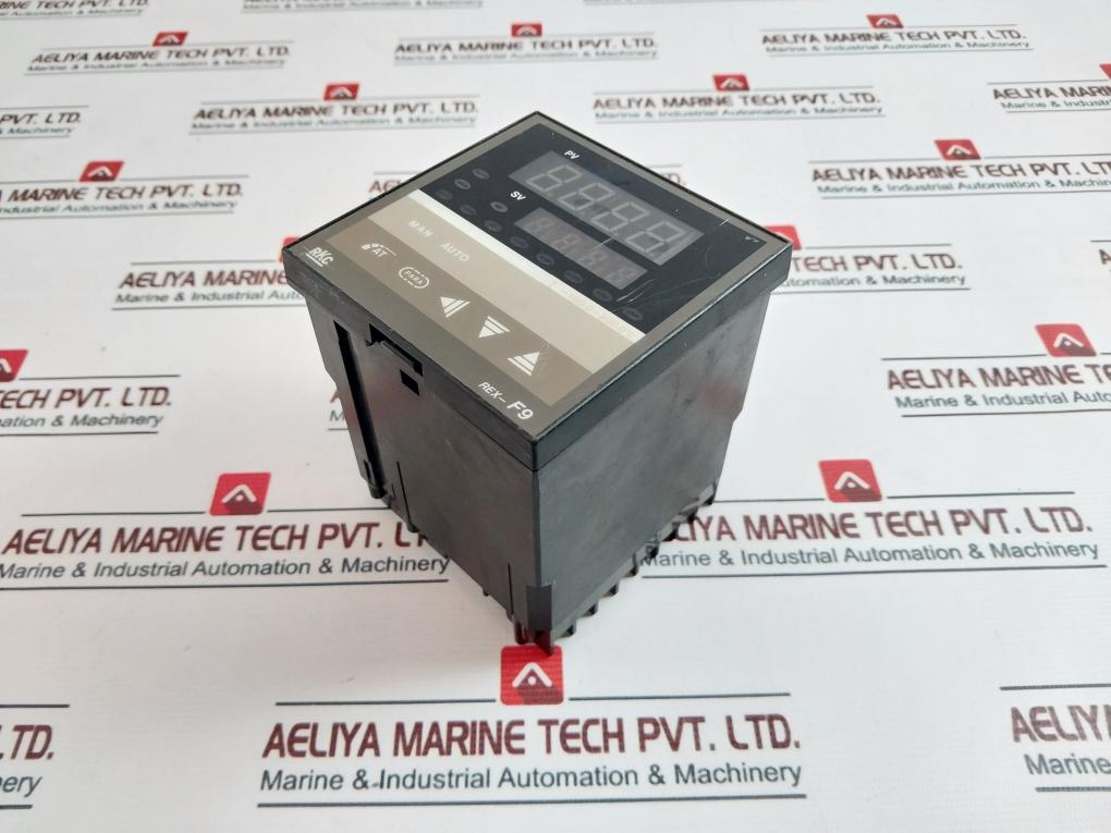 Rkc Rex-f9 Temperature Controller 200/220V Used