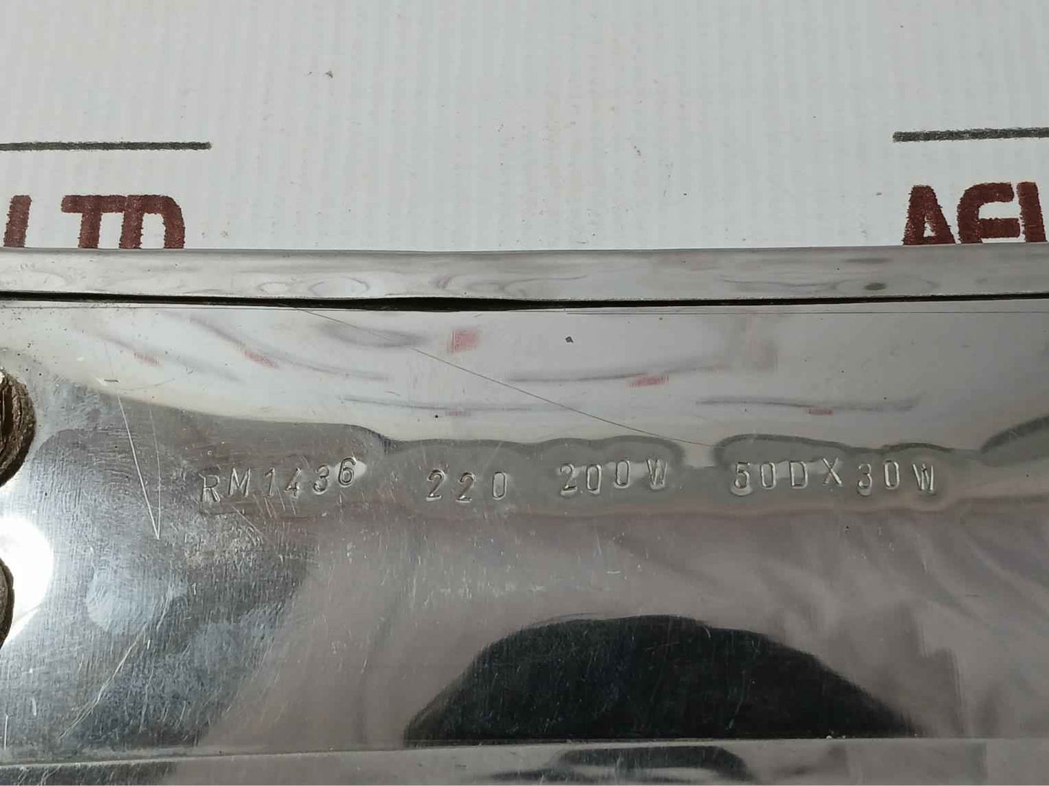 Rm1436 Strip Heater 200W 50D X 30W