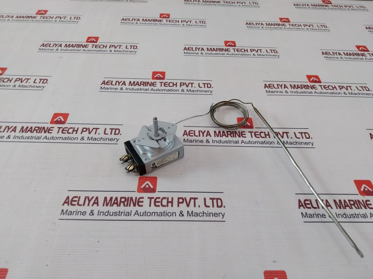 Robertshaw Knp-13-48 Thermostat 30A 277Vac