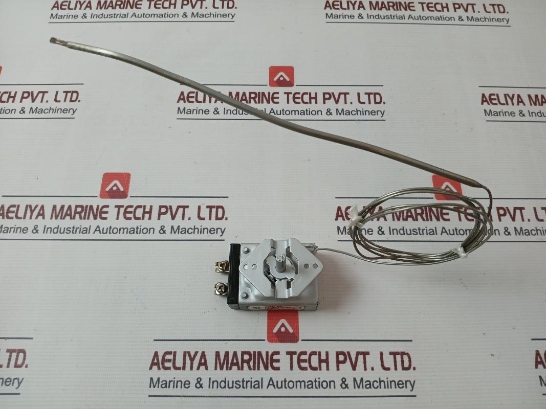 Robertshaw Knp-5-48 Thermostat 30A 277Vac Mt 850F