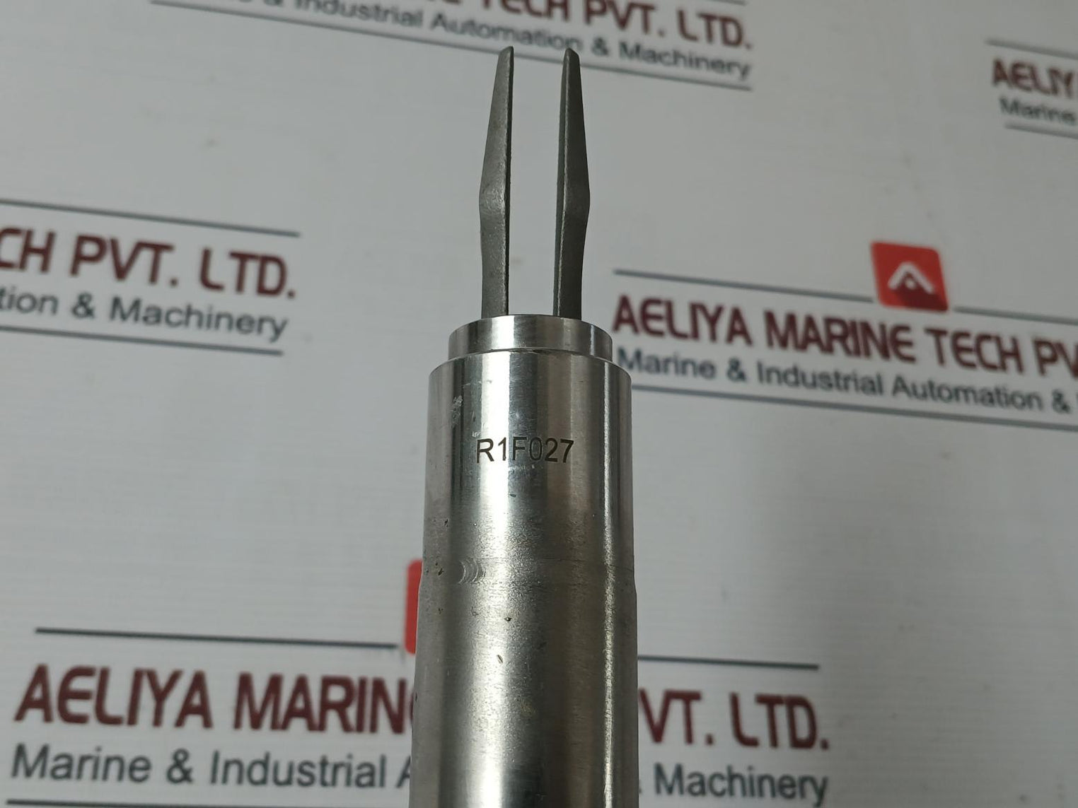 Rosemount 2120D2Gv1E1Xm0300Q4 Flameproof Vibrating Fork Level Switch 20-60Vdc