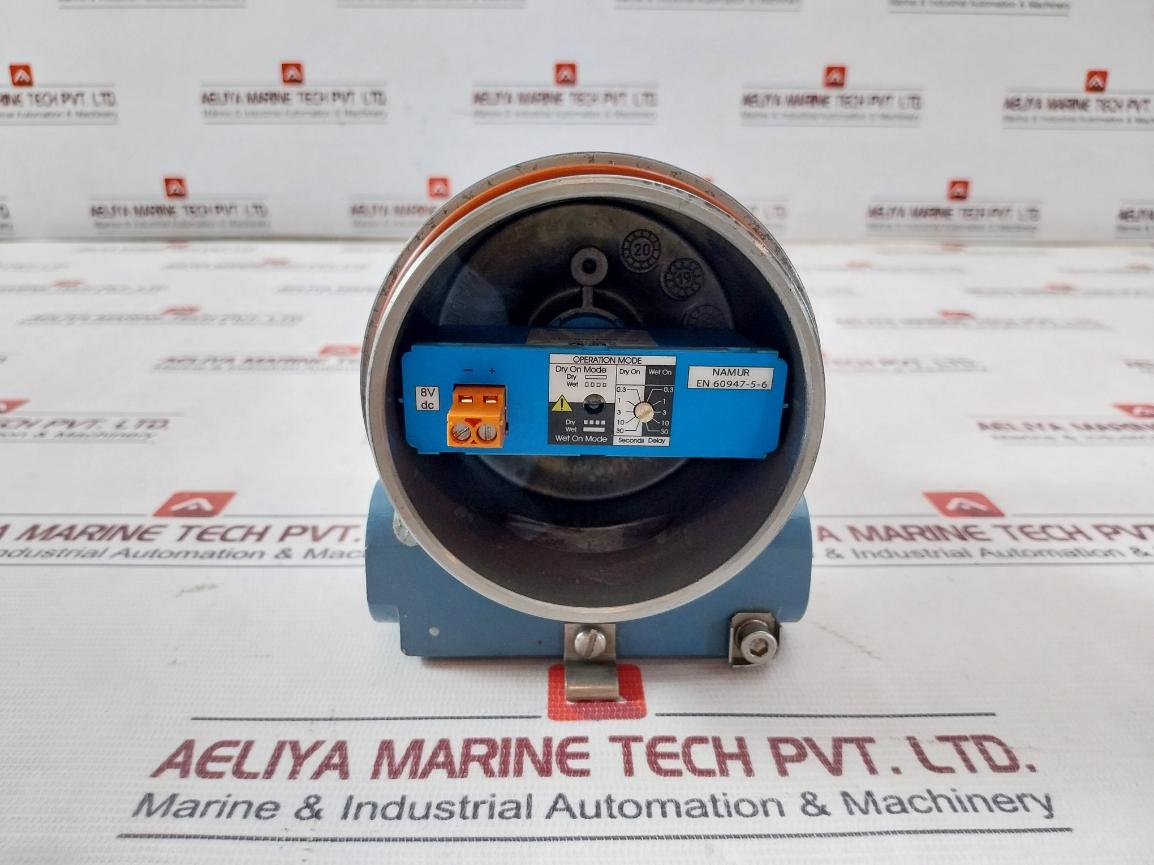 Rosemount 2120 Explosion Proof Vibrating Fork Level Switch 8Vdc 19 Bar