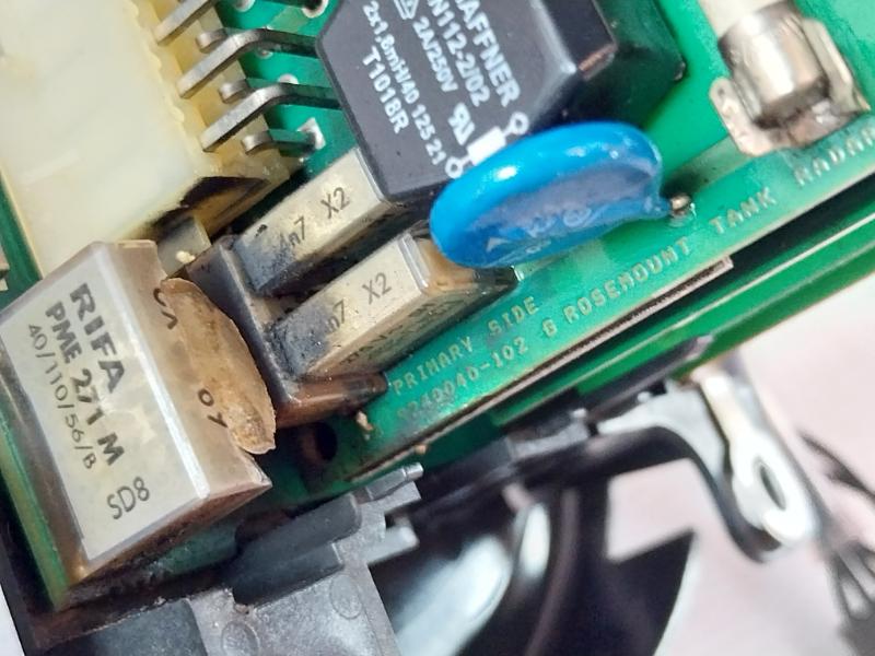 Rosemount 2410 Level Gauge Storage Tank Hub 9240040585 A Ar 9240040-104 A 94V