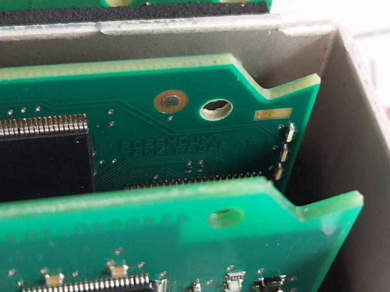 Rosemount 2410 Level Gauge Storage Tank Hub 9240040585 A Ar 9240040-104 A 94V