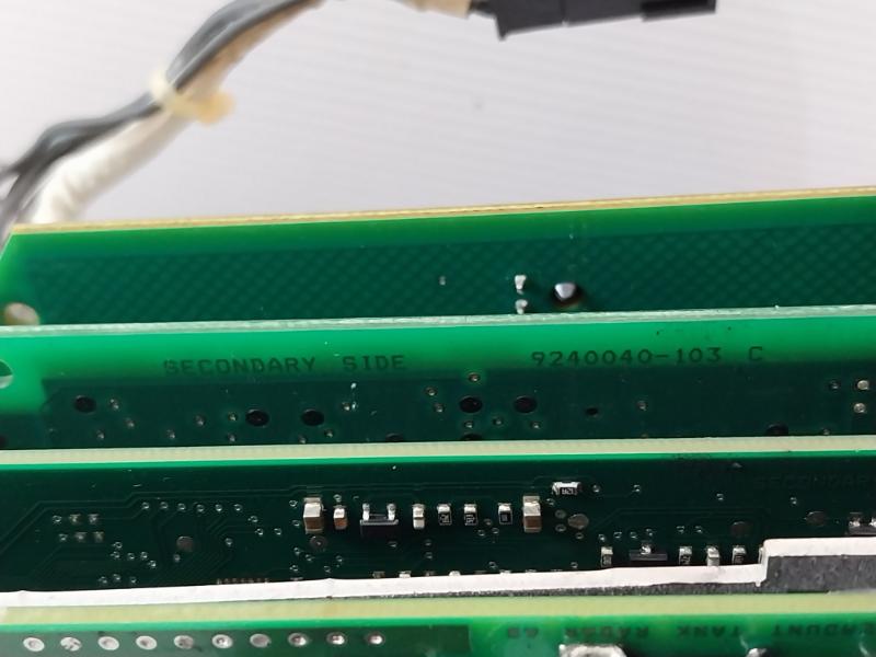 Rosemount 2410 Level Gauge Storage Tank Hub 9240040585 A Ar 9240040-104 A 94V