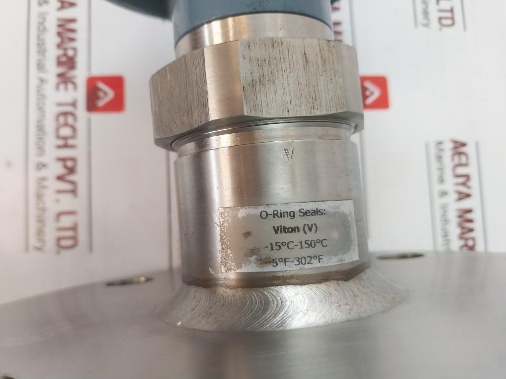 Rosemount 5300 Series Guided Wave Radar Level Transmitter 4-20Ma 16-30Vdc