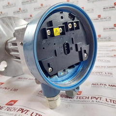 Rosemount 6888A-20Xy-7-2-1Ht-00-01-0-0-0-0 O2 Transmitter 120/240V 50/60Hz