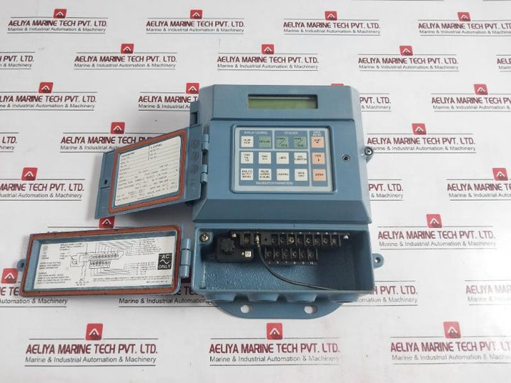 Rosemount 8712 Magnetic Flow Meter Transmitter 2Amp 90-250Vac As-is