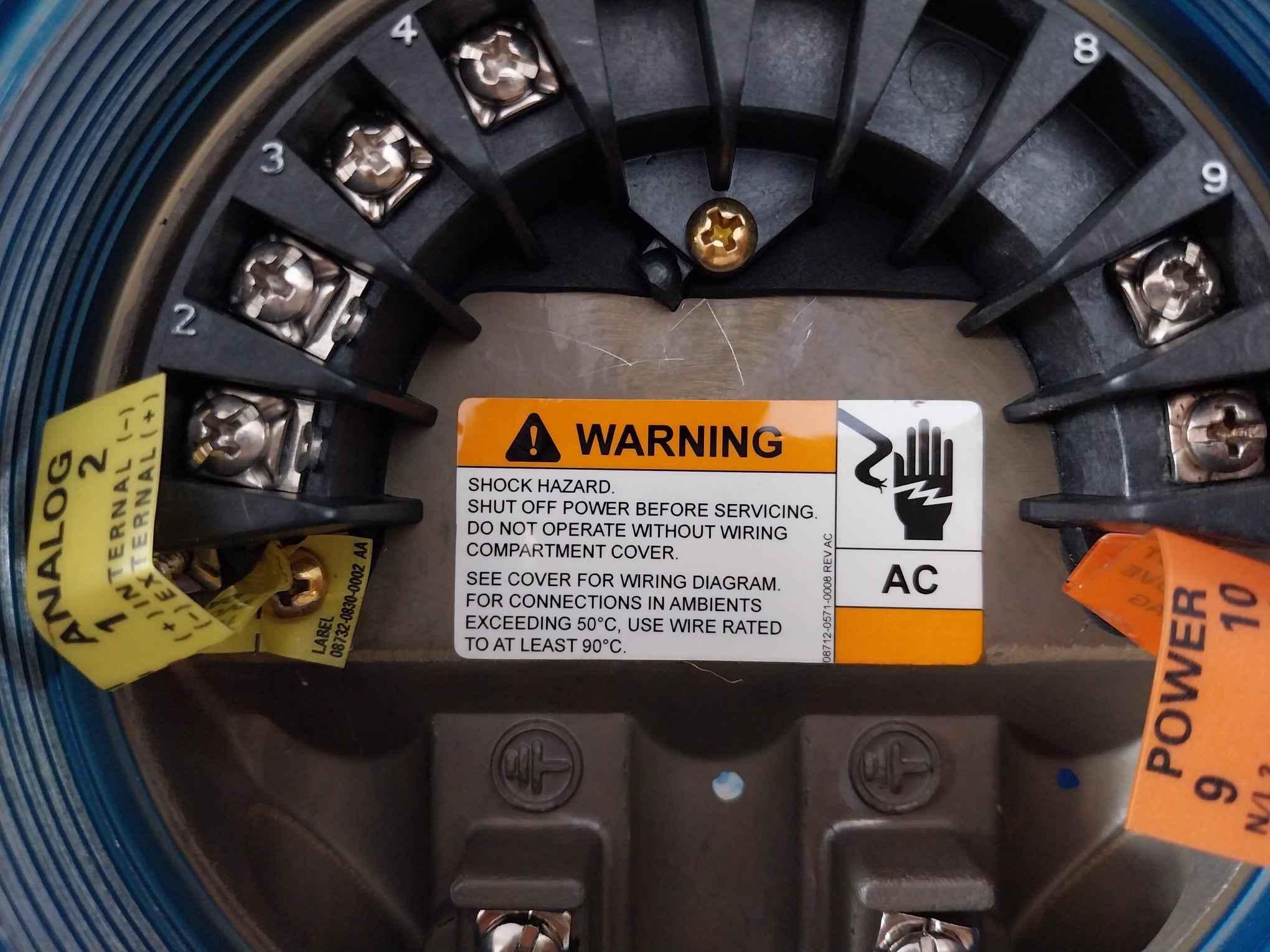 Rosemount 8732Emr1A1M4D1 Flow Transmitter Rev: Ac 90-250Vac 50/60Hz 0.45A 40Va