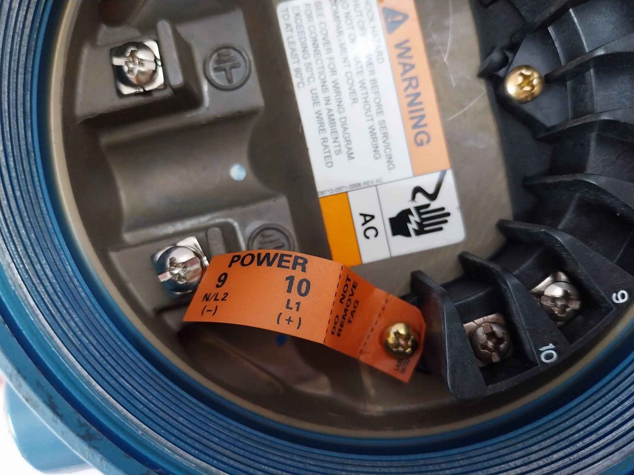 Rosemount 8732Emr1A1M4D1 Flow Transmitter Rev: Ac 90-250Vac 50/60Hz 0.45A 40Va