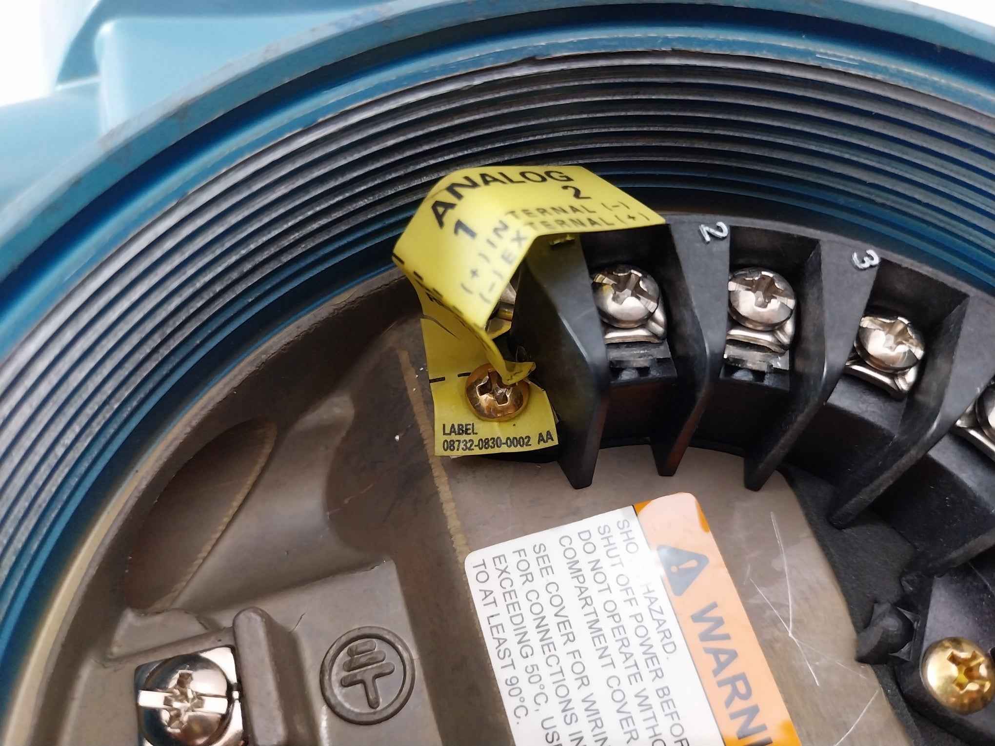 Rosemount 8732Emr1A1M4D1 Flow Transmitter Rev: Ac 90-250Vac 50/60Hz 0.45A 40Va