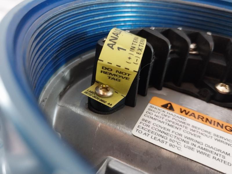 Rosemount 8732Emt1A1M4 Magnetic Flow Meter Rev: Ac 90-250Vac Ip66