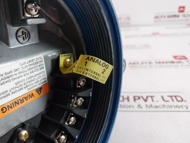 Rosemount 8750Wdmr1A1Ftsa030Ca1M4 Transmitter 90-250 Vac 50/60Hz
