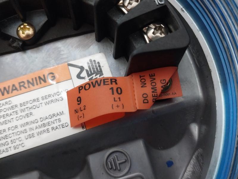 Rosemount 8750Wdmr1A1Ftsa030Ca1M4 Transmitter 90-250 Vac 50/60Hz
