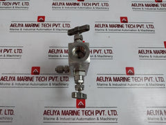 Rosemount C30610-1126-0300 Gage/Transmitter Manifold 10000 Psi Rev Ab