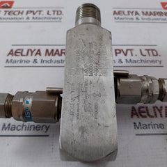 Rosemount C306101126-0000 Transmitter Manifold 10000 Psi At 85F 316 Ss
