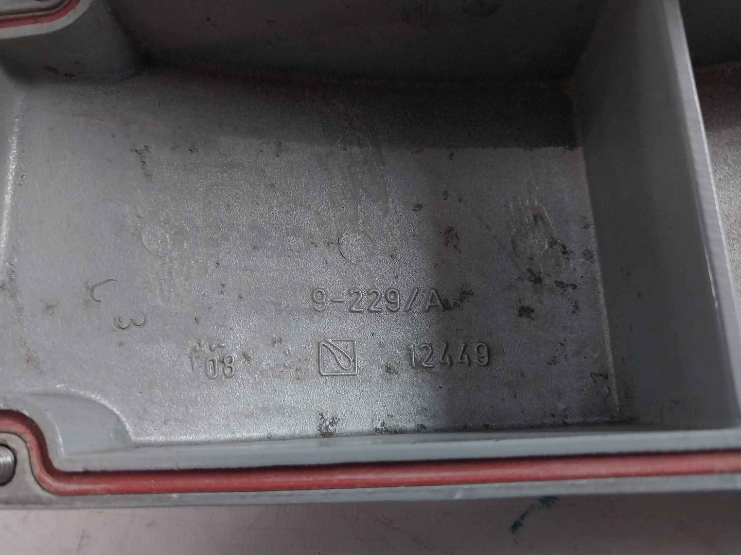 Rosemount Tankradar Rtg 3930 Tank Gauging System 100-240Vac 50-60Hz Ip67 80W