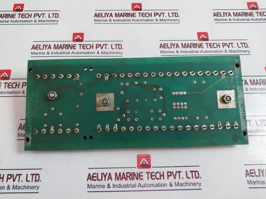 Ross Hill Controls 0509-12 Printed Circuit Board