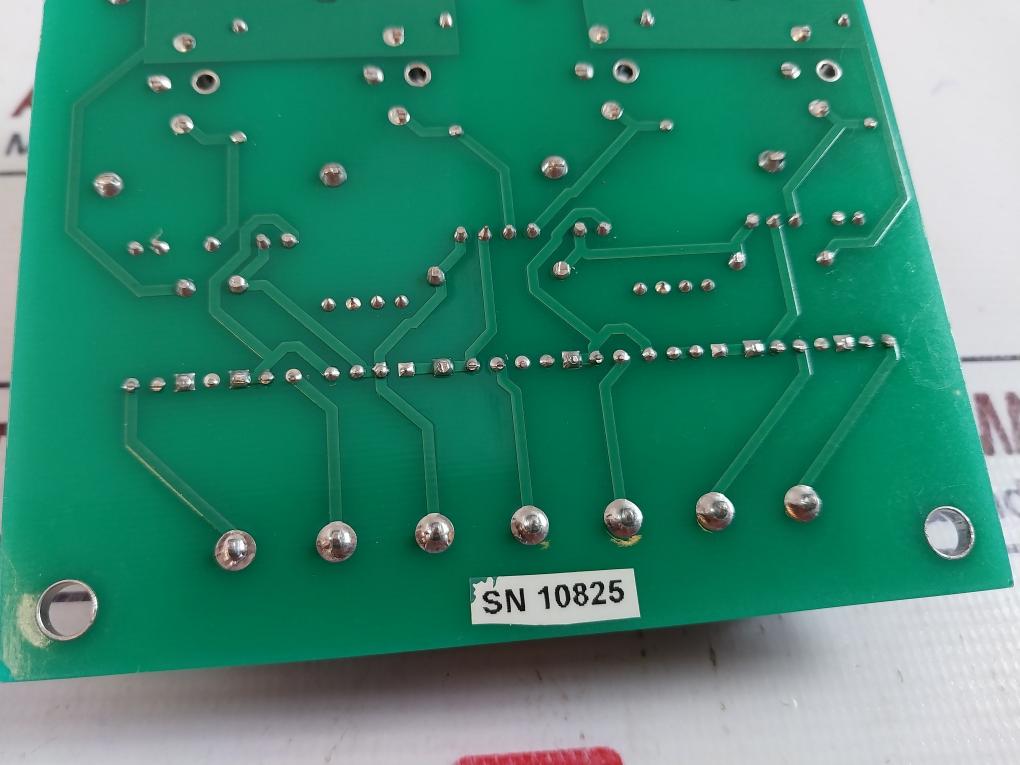 Ross Hill Controls 7377-9562-00 Solid State Relay Circuit Board