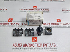 Rotary Selector Switch With Contact Block Base 3Sb3208-2Ea11 Siemens 400V 50Hz