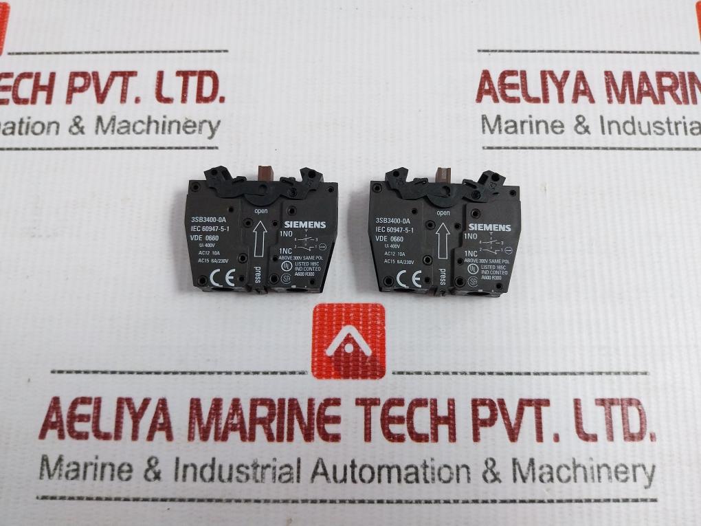 Rotary Selector Switch With Contact Block Base 3Sb3208-2Ea11 Siemens 400V 50Hz
