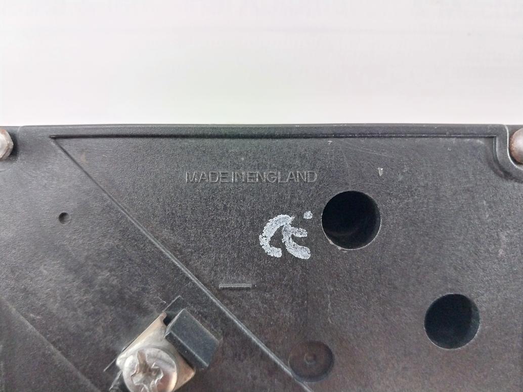 Rs 312-915 Analog Voltmeter Fsd. 0/500V