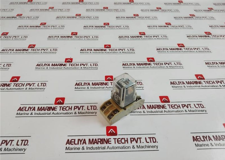 Rs 348-756 Plug In Power Relay With Socket 401-009 12vdc