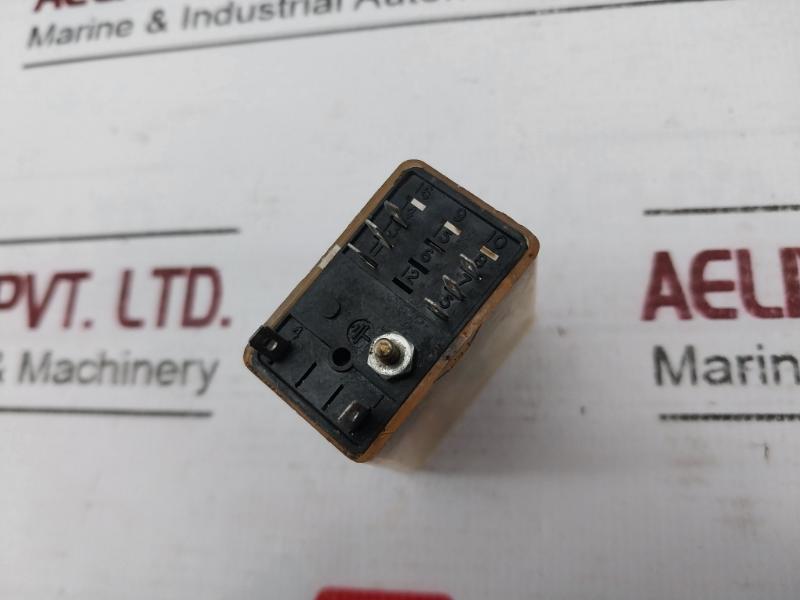 Rs 348-936 Relay 700 Ω 27Vdc