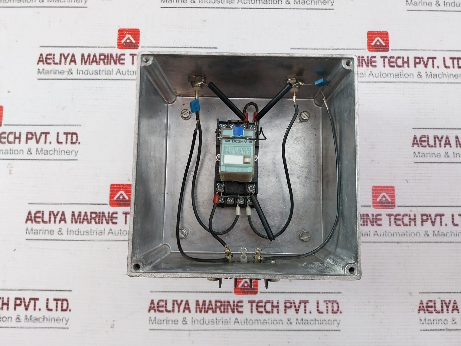 Rs 376-442 Relay Ice Cube Plus