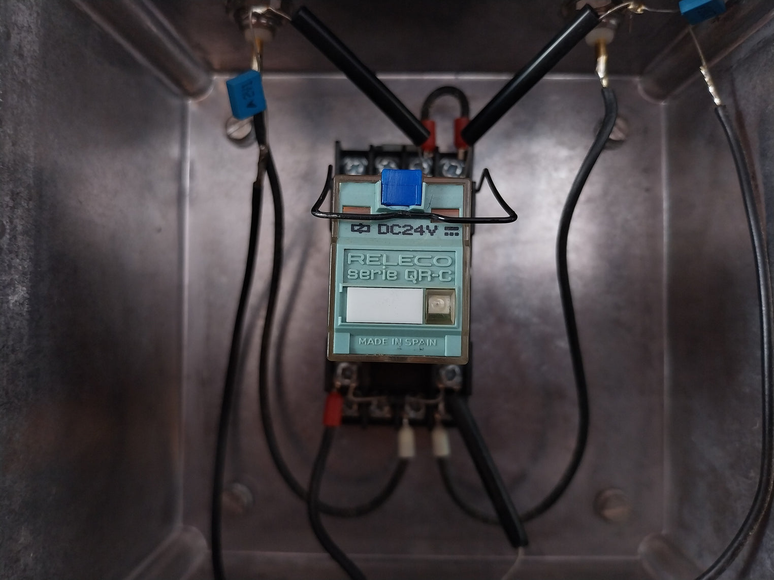 Rs 376-442 Relay Ice Cube Plus