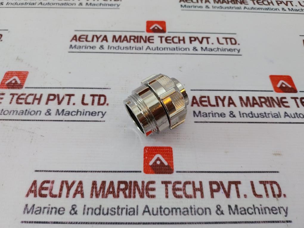 Rs 484-206 Metal Shell Connector