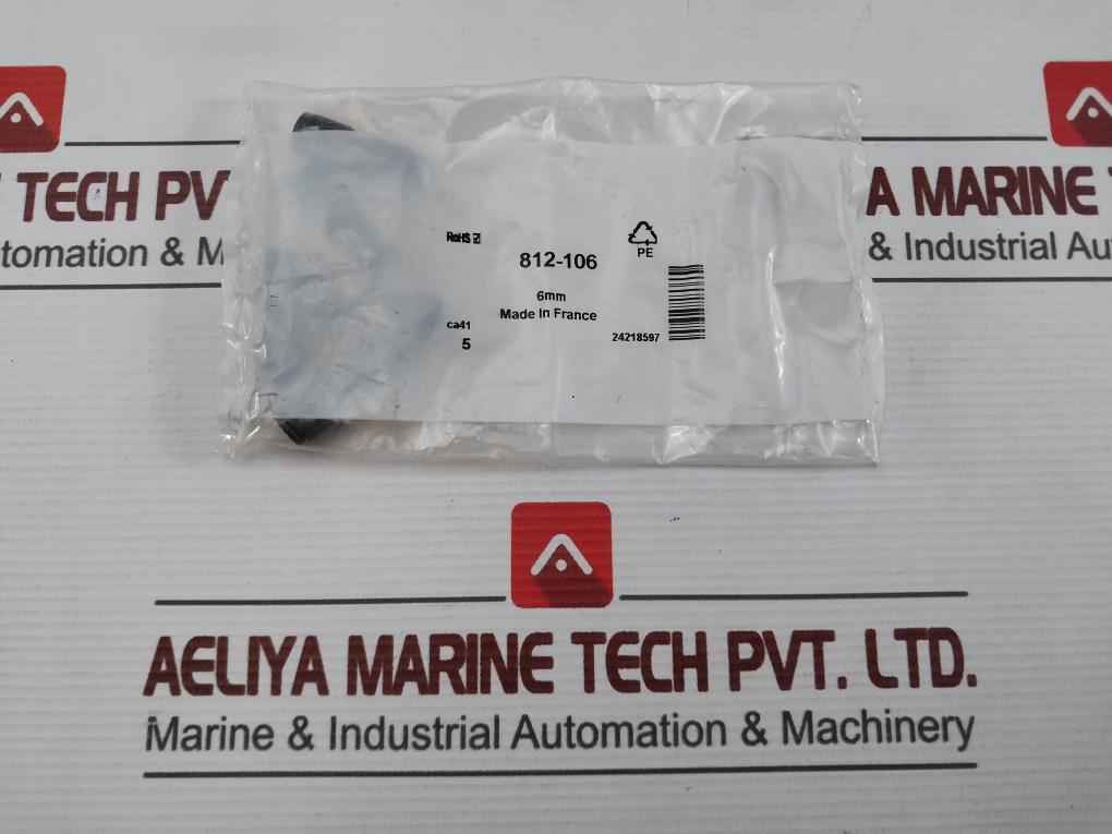 Rs 812-106 Tube-to-tube Adaptor (1 Packet = 5 Pcs)
