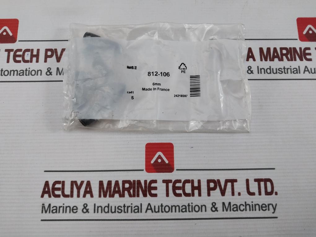 Rs 812-106 Tube-to-tube Adaptor (1 Packet = 5 Pcs)