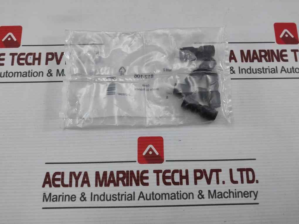 Rs 812-106 Tube-to-tube Adaptor (1 Packet = 5 Pcs)