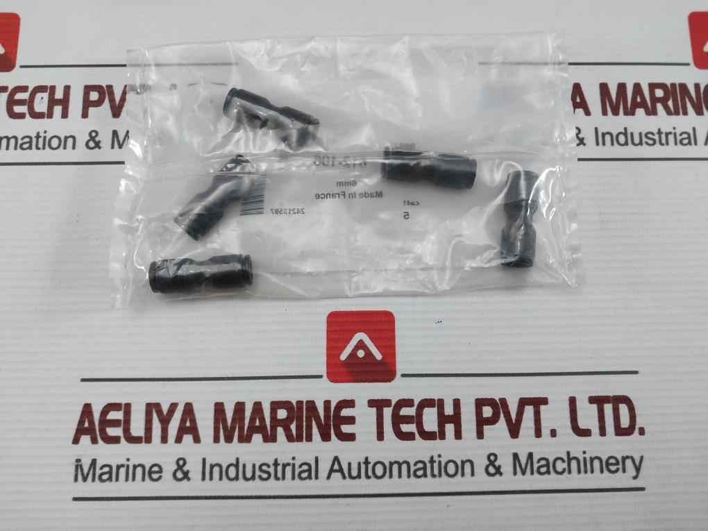 Rs 812-106 Tube-to-tube Adaptor (1 Packet = 5 Pcs)