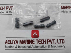 Rs 812-106 Tube-to-tube Adaptor (1 Packet = 5 Pcs)