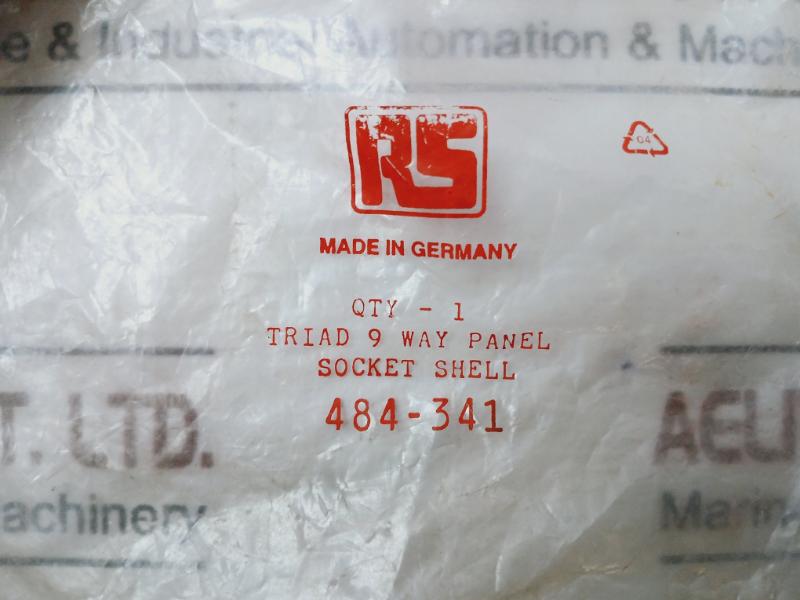RS Components 484-341 Triad 9 Way Panel Socket Shell M1731-S09