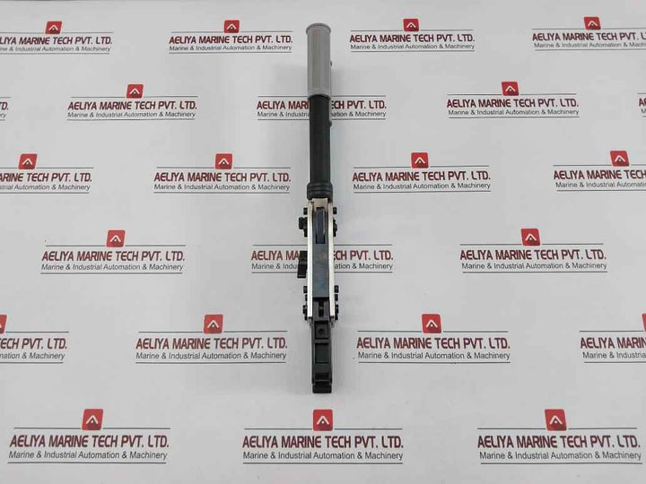 Rs Heavy Duty Ratchet Crimp Tool F/ Copper Terminal 241-4710