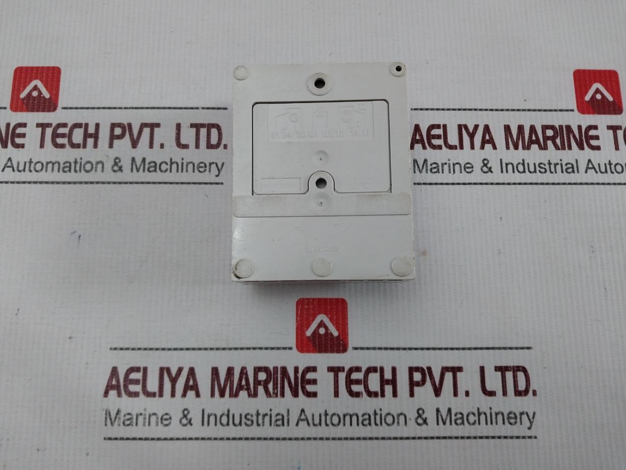 Rs 180-7846 Analog Time Switch 230V 50/60Hz 16A